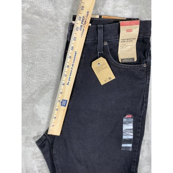 NWT Levi's High-Waisted Mom Jeans - Black Wash - Size 31x29 - Vintage Inspired - Picture 11 of 14